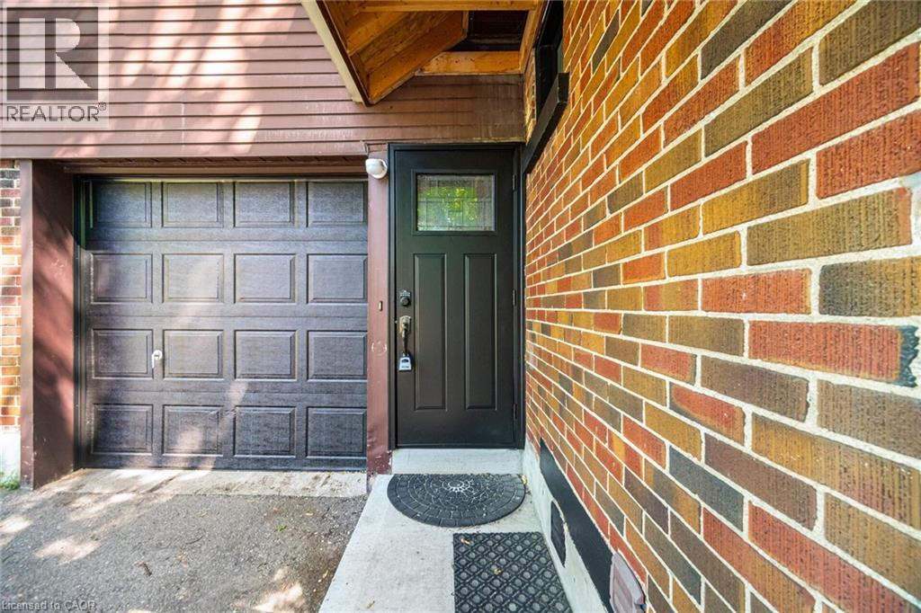 64 Sheldon Avenue N Unit# Upper, Kitchener, Ontario  N2H 3M4 - Photo 3 - 40831049
