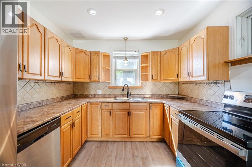 64 Sheldon Avenue N Unit# Upper, Kitchener, Ontario  N2H 3M4 - Photo 5 - 40831049