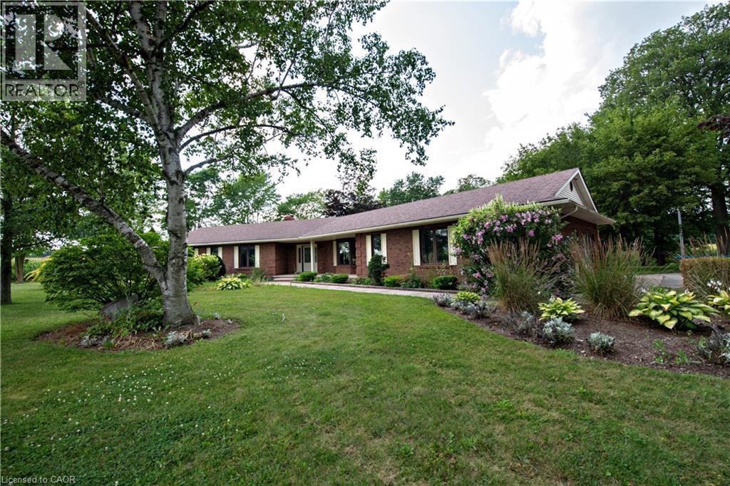 1857 Hopewell Creek Road, Breslau, Ontario  N0B 1M0 - Photo 3 - 40829215