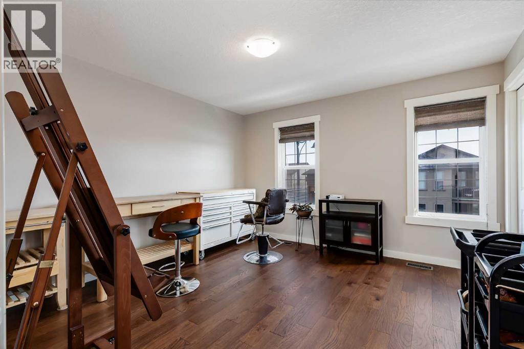 2 Elgin Meadows Green SE, Calgary, Alberta  T2Z 0L8 - Photo 20 - A2303639