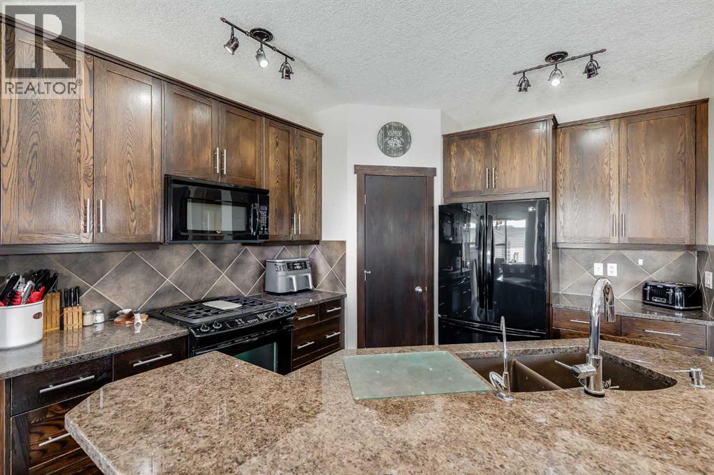 2 Elgin Meadows Green SE, Calgary, Alberta  T2Z 0L8 - Photo 14 - A2303639