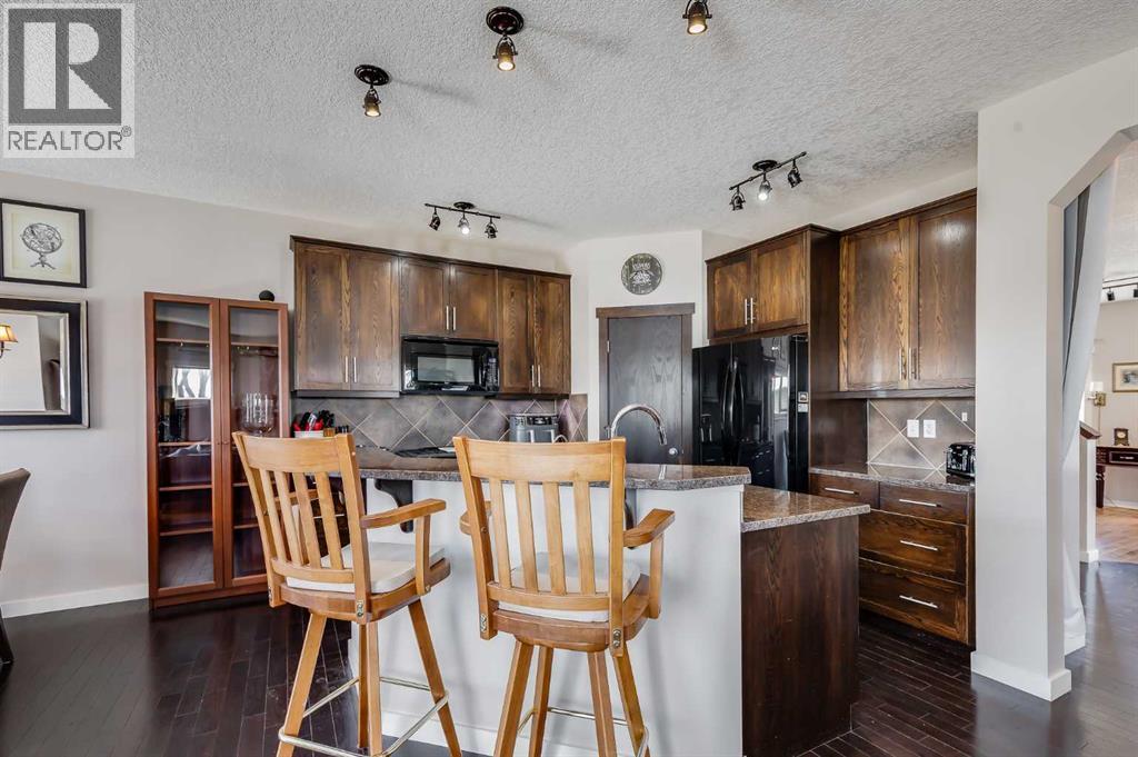 2 Elgin Meadows Green SE, Calgary, Alberta  T2Z 0L8 - Photo 11 - A2303639