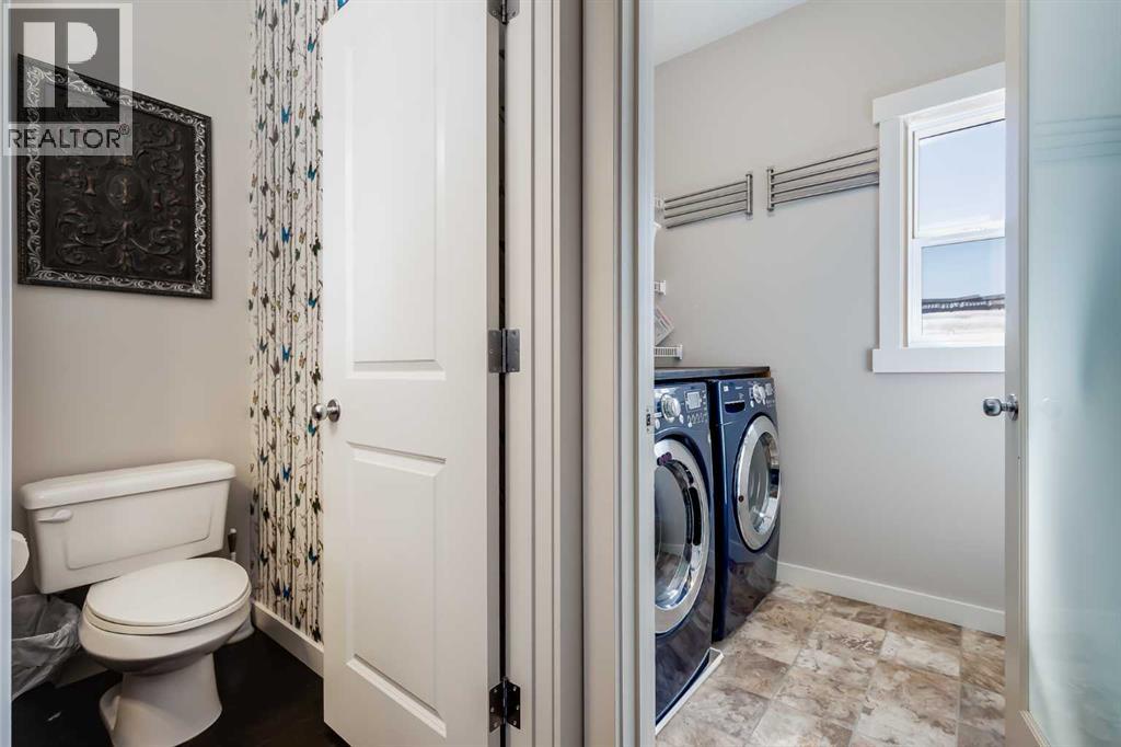 2 Elgin Meadows Green SE, Calgary, Alberta  T2Z 0L8 - Photo 5 - A2303639