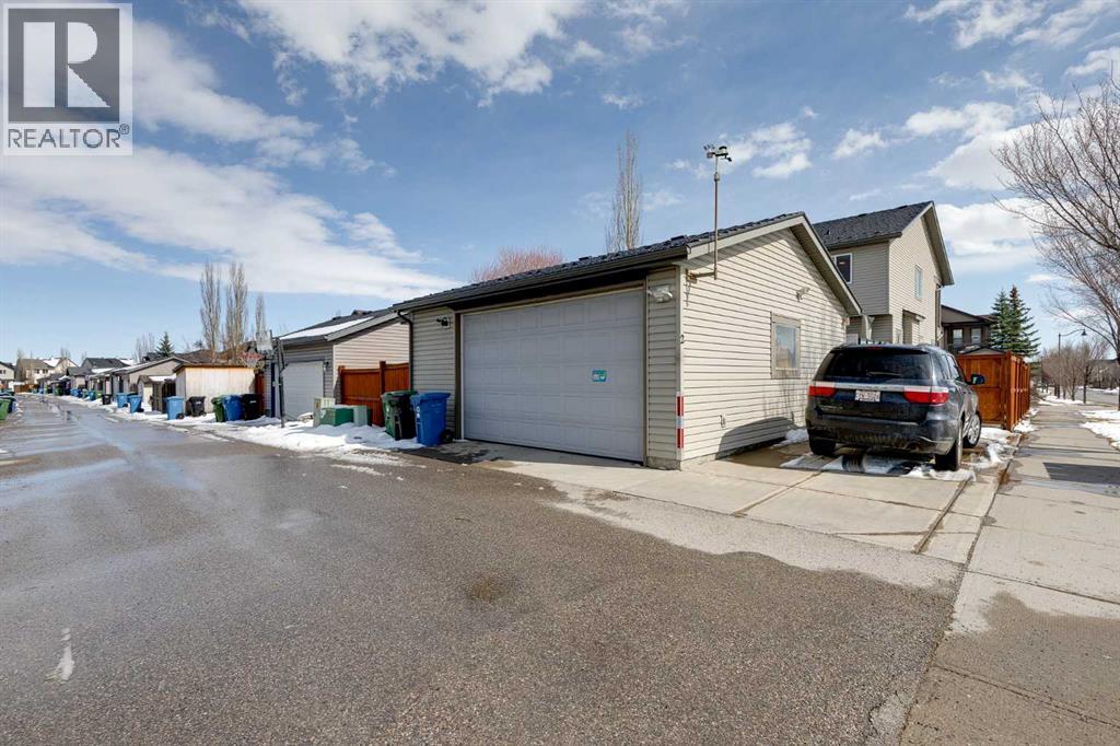 2 Elgin Meadows Green SE, Calgary, Alberta  T2Z 0L8 - Photo 29 - A2303639