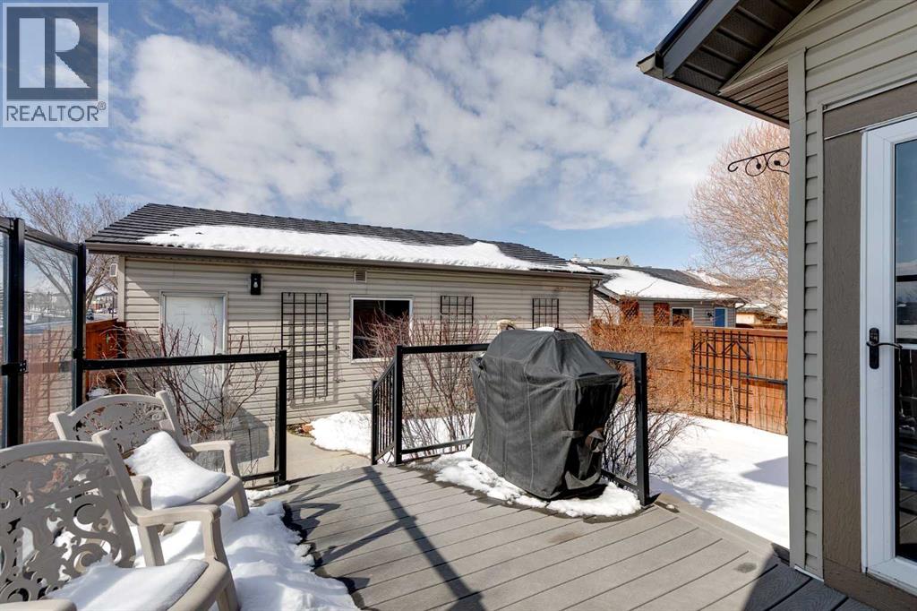 2 Elgin Meadows Green SE, Calgary, Alberta  T2Z 0L8 - Photo 30 - A2303639
