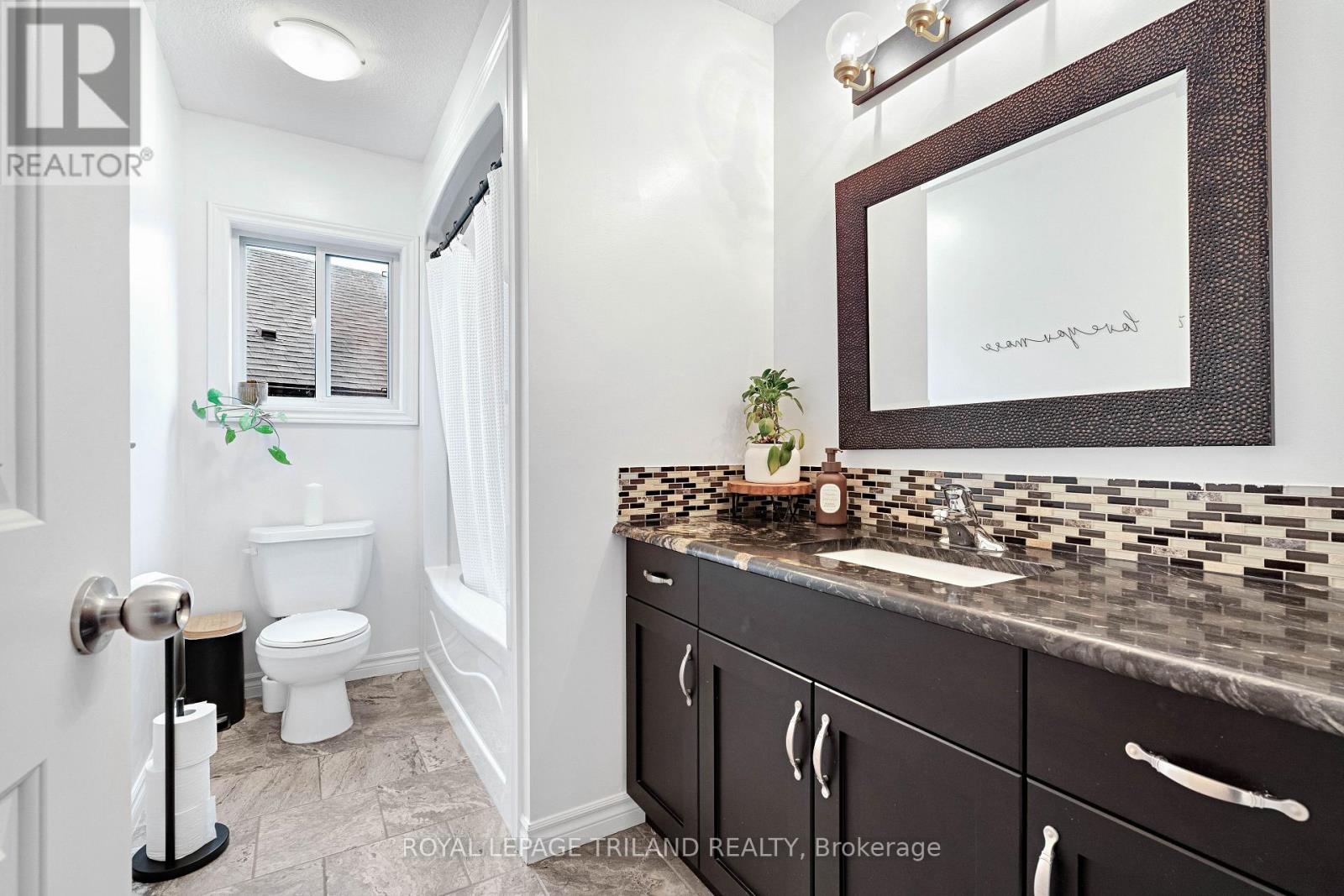 3301 Casson Way S, London South, Ontario  N6B 0B9 - Photo 31 - X13143360