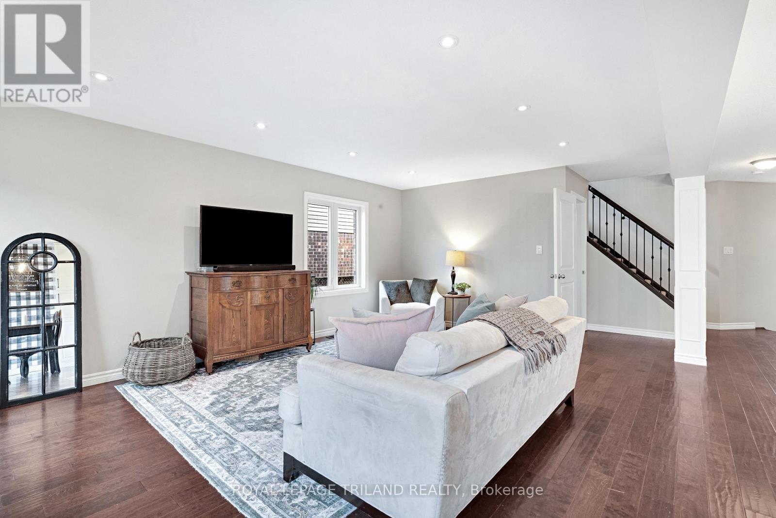 3301 Casson Way S, London South, Ontario  N6B 0B9 - Photo 8 - X13143360