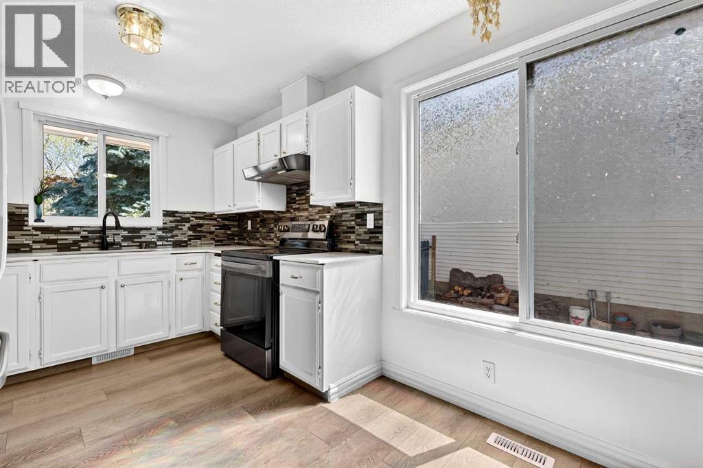236 Mckerrell Way Se, Calgary, Alberta  T2Z 1N8 - Photo 18 - A2309398