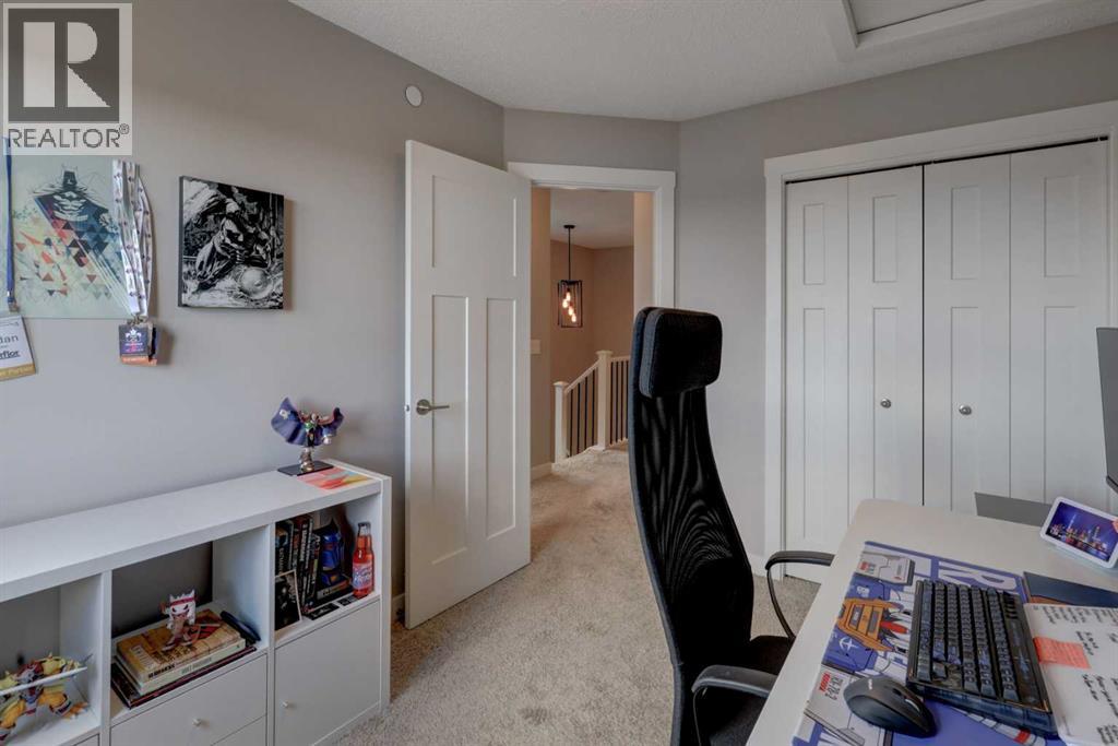 760 Livingston Hill NE, Calgary, Alberta  T3P 1K4 - Photo 20 - A2310522