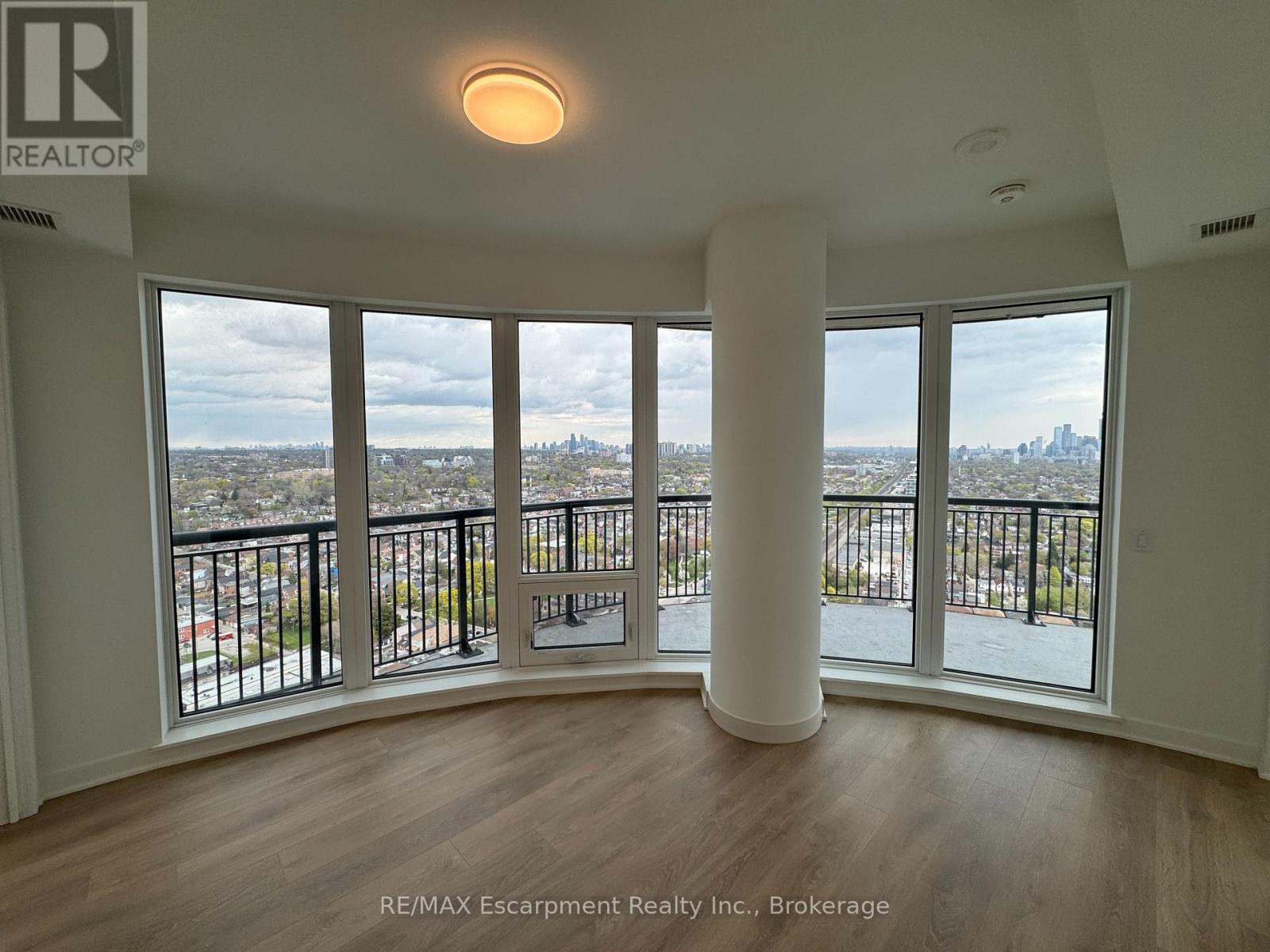 2607 - 1185 Dupont Street, Toronto, Ontario  M6H 0G5 - Photo 11 - W13143334