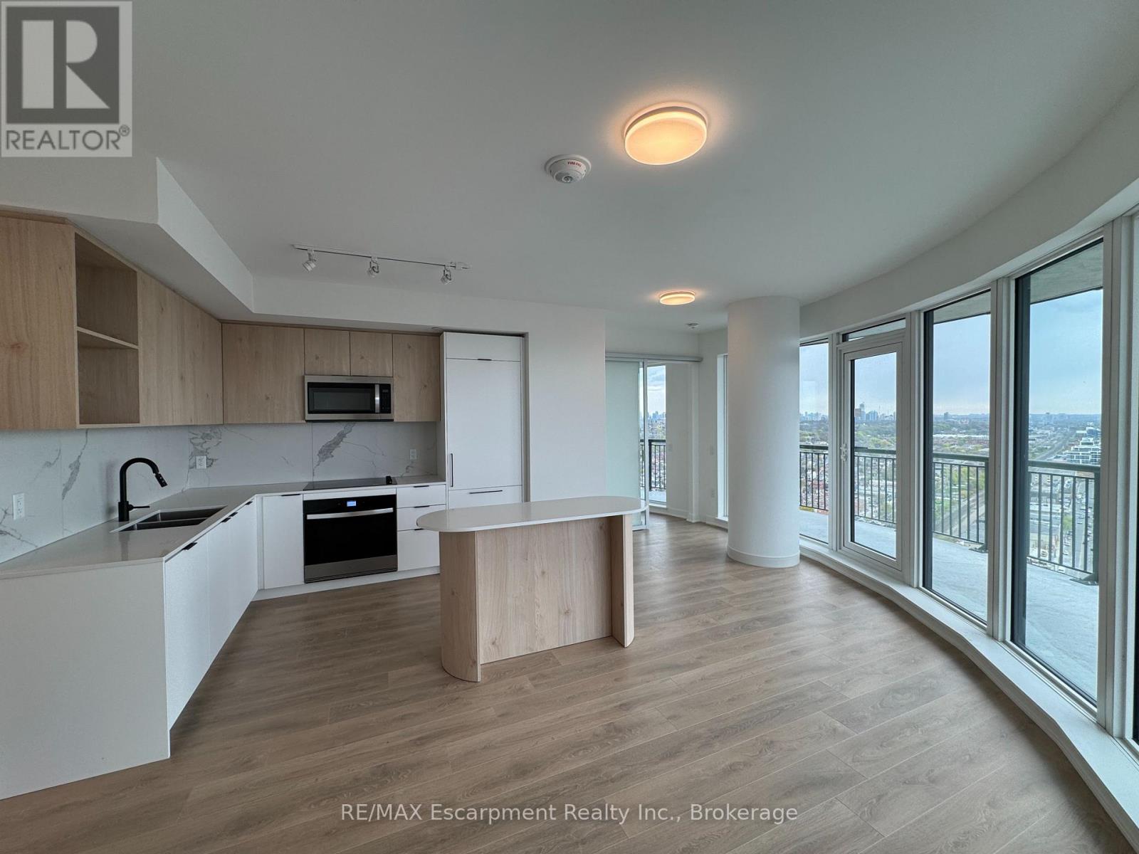 2607 - 1185 Dupont Street, Toronto, Ontario  M6H 0G5 - Photo 5 - W13143334