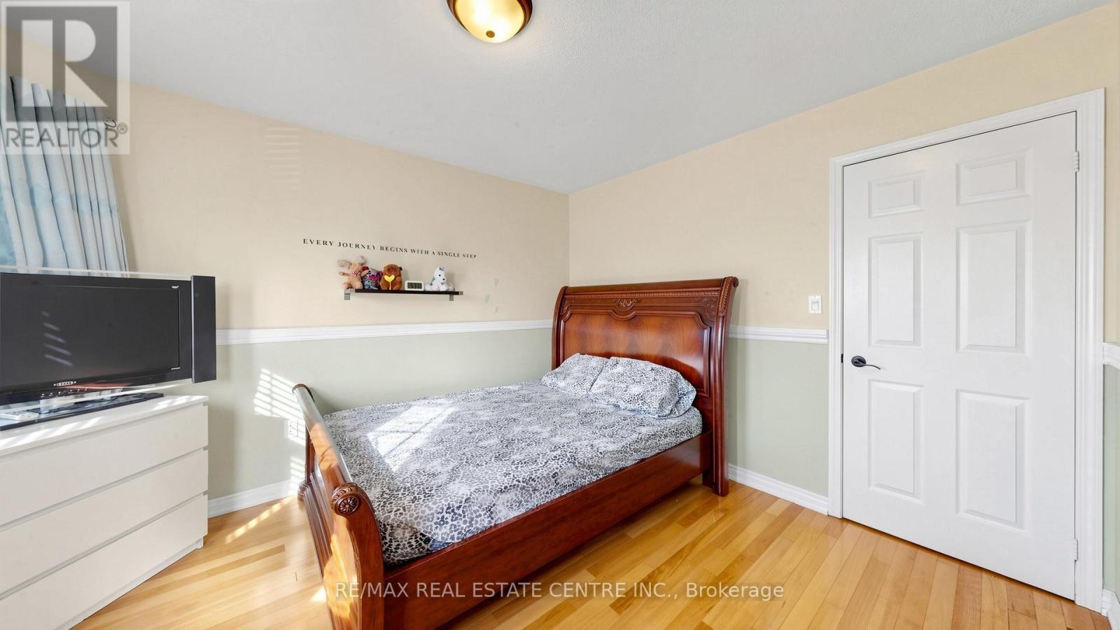 80 Sweetwood Circle, Brampton (Fletcher's Meadow), Ontario  L7A 2S1 - Photo 20 - W13142792
