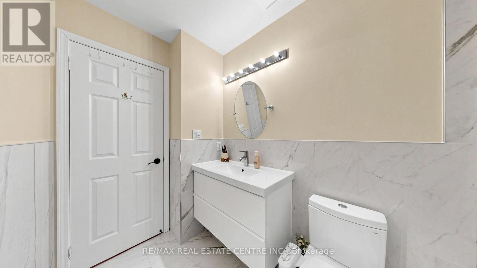 80 Sweetwood Circle, Brampton (Fletcher's Meadow), Ontario  L7A 2S1 - Photo 25 - W13142792