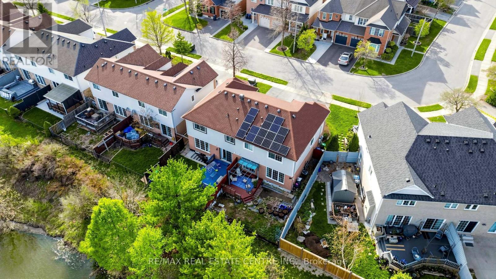 80 Sweetwood Circle, Brampton (Fletcher's Meadow), Ontario  L7A 2S1 - Photo 45 - W13142792