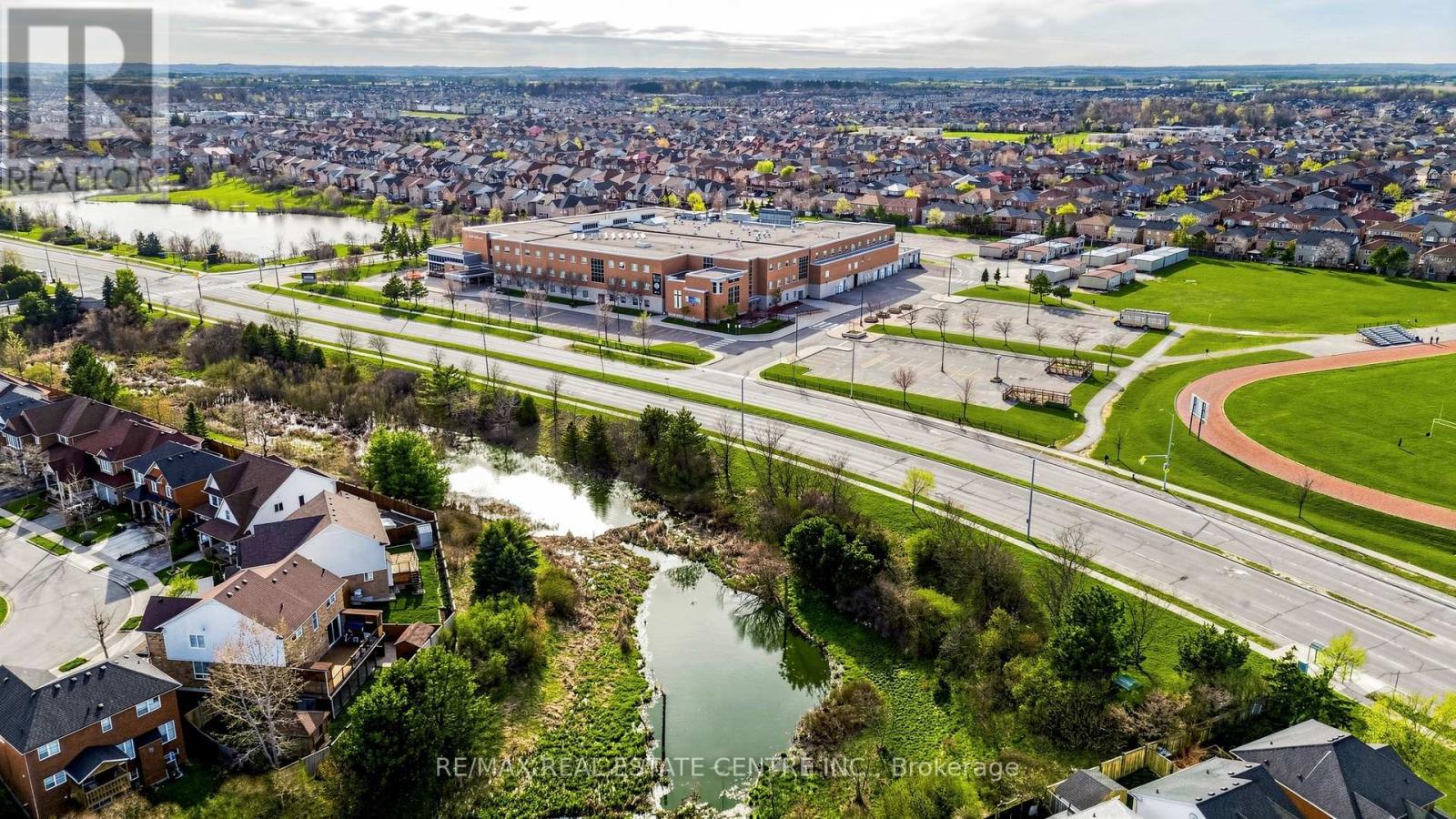 80 Sweetwood Circle, Brampton (Fletcher's Meadow), Ontario  L7A 2S1 - Photo 46 - W13142792