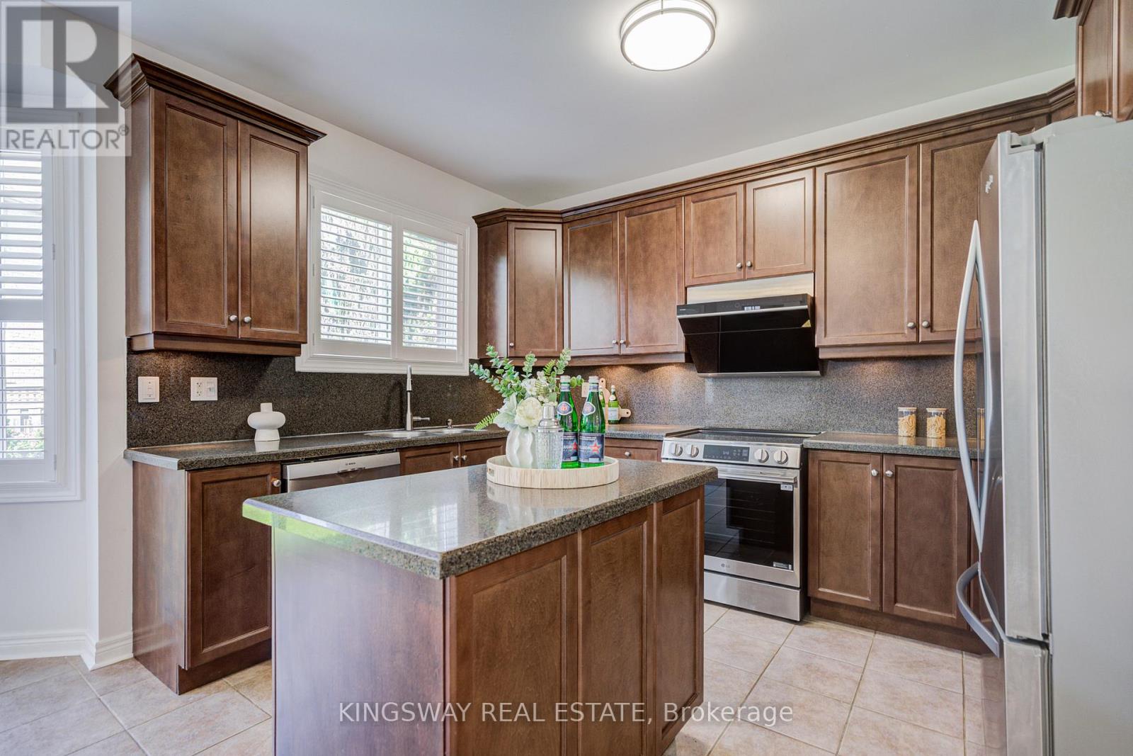 2083 Willhaven Trail, Oakville, Ontario  L6M 5G3 - Photo 19 - W13142820