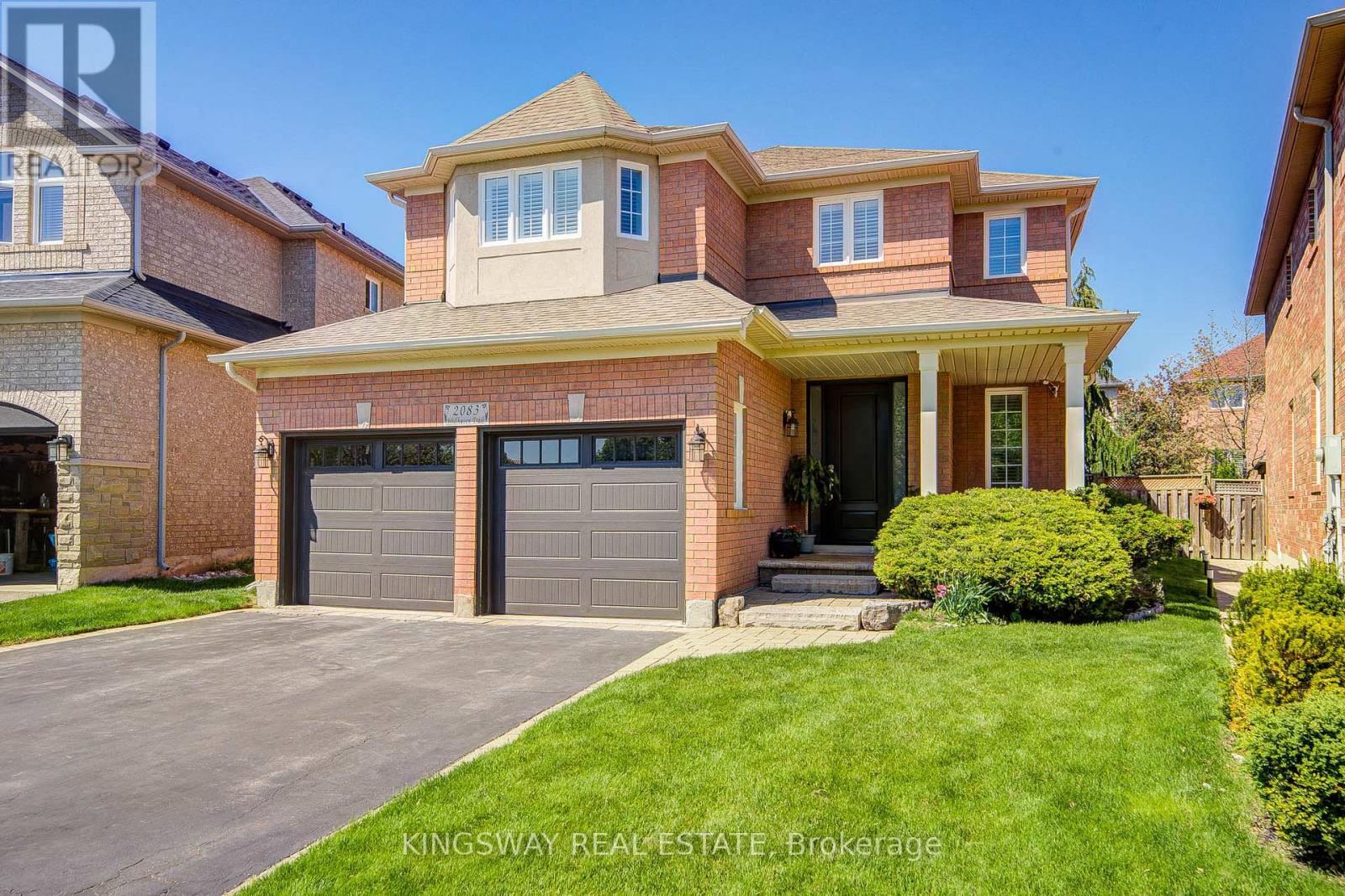 2083 Willhaven Trail, Oakville, Ontario  L6M 5G3 - Photo 2 - W13142820