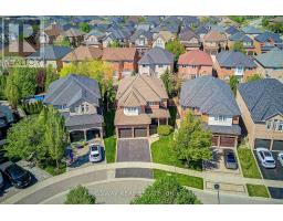 2083 WILLHAVEN TRAIL, Oakville, Ontario