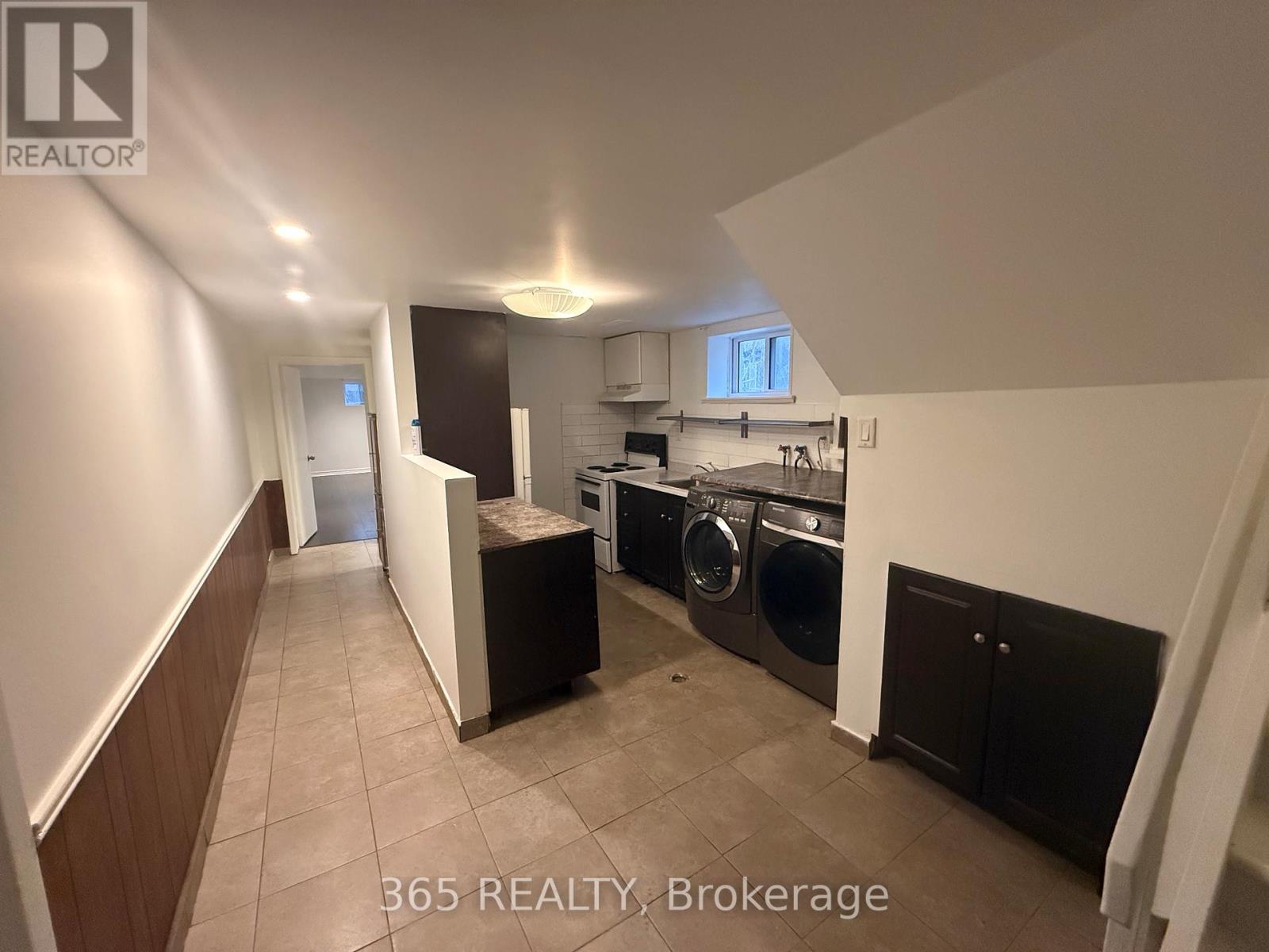 Bsmt - 202 Renforth Drive, Toronto, Ontario  M9C 2K7 - Photo 4 - W13142836
