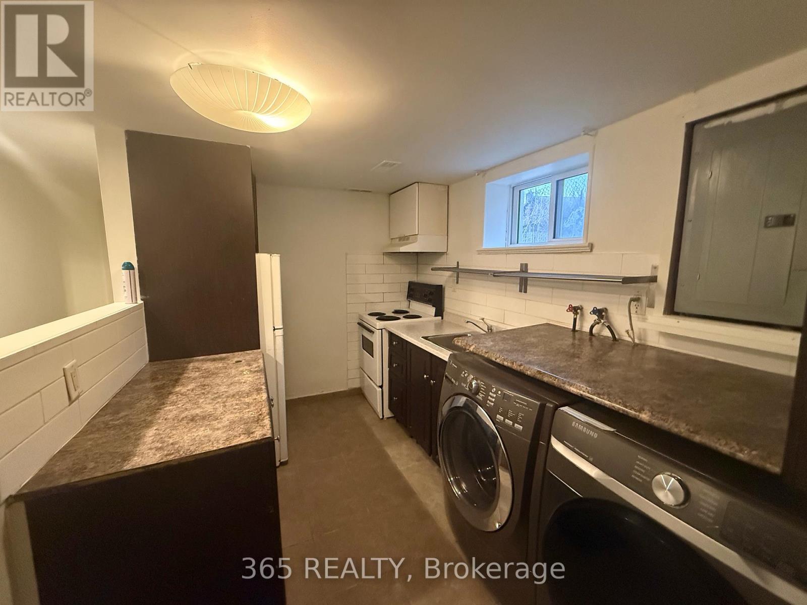 Bsmt - 202 Renforth Drive, Toronto, Ontario  M9C 2K7 - Photo 5 - W13142836