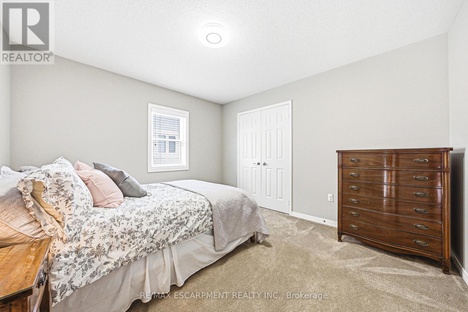 2162 Country Club Drive, Burlington, Ontario L7M 4B1 - Photo 29 - W13142844