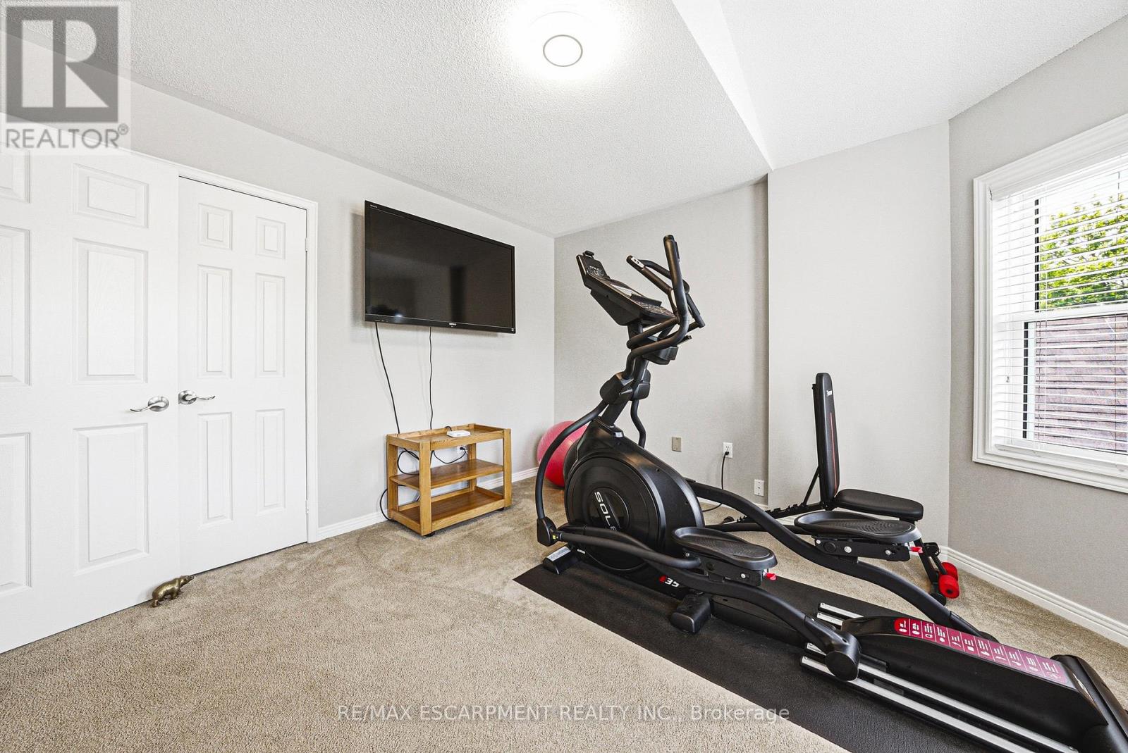 2162 Country Club Drive, Burlington, Ontario L7M 4B1 - Photo 32 - W13142844