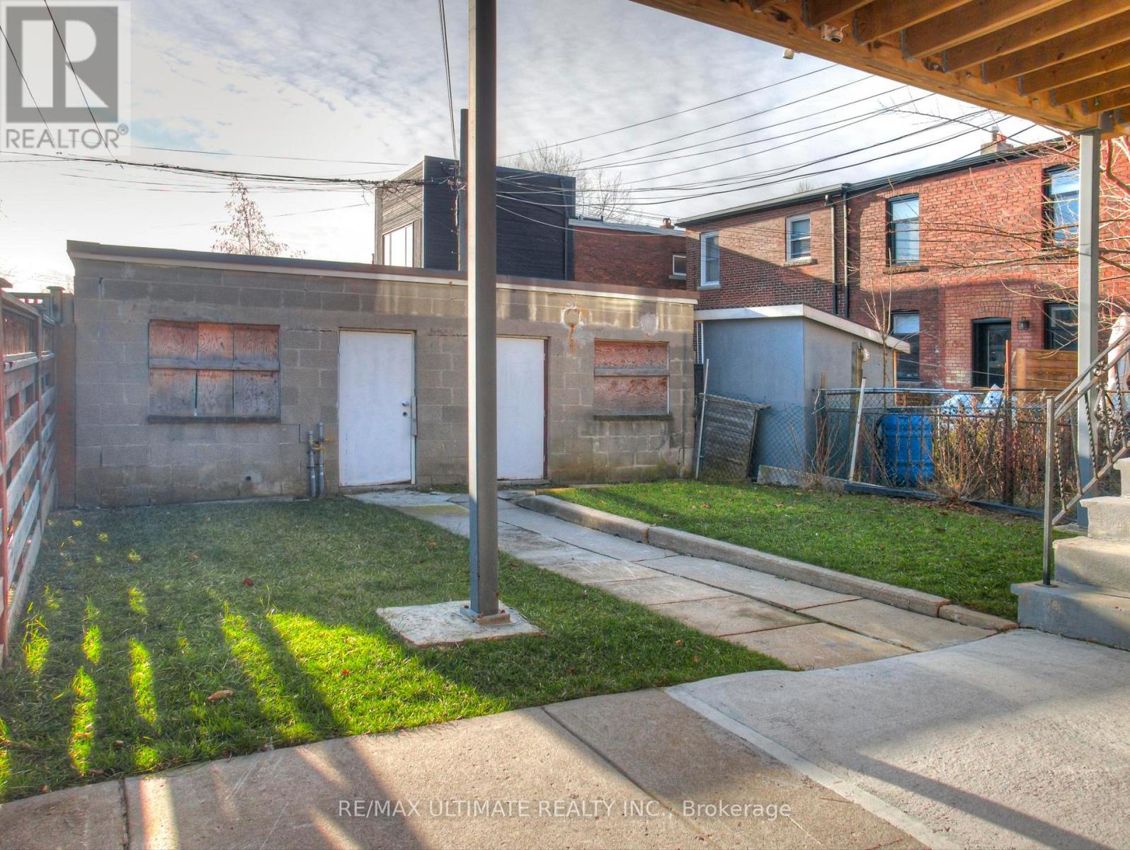 Apt #1 - 115 Wallace Avenue, Toronto, Ontario  M6H 1T8 - Photo 15 - W13142848