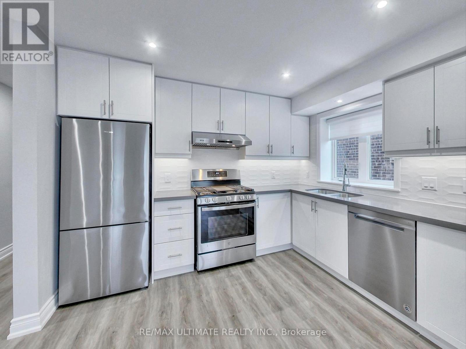 Apt #1 - 115 Wallace Avenue, Toronto, Ontario  M6H 1T8 - Photo 3 - W13142848