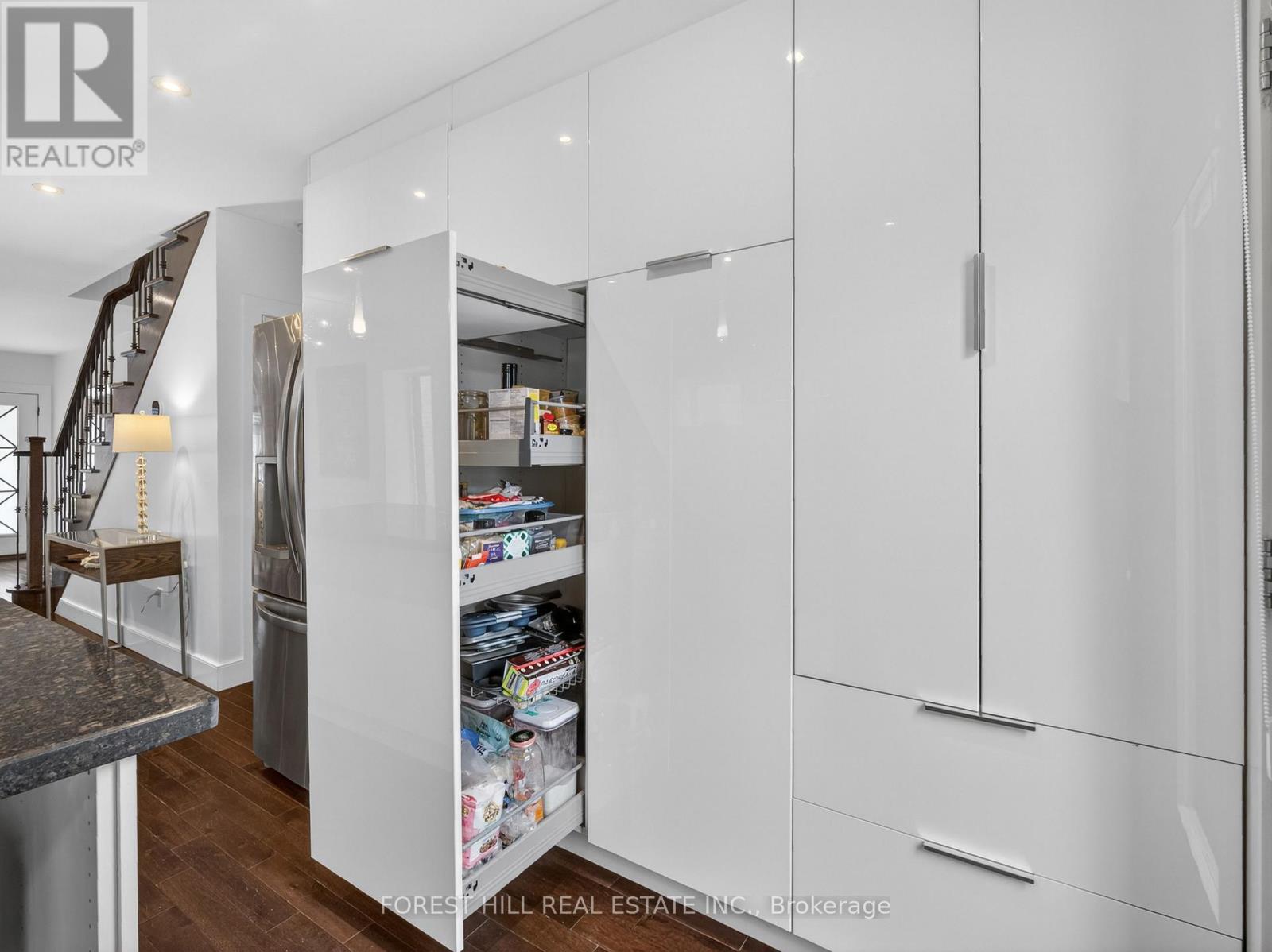 1045 Dovercourt Road, Toronto, Ontario M6H 2X7 - Photo 15 - W13142868