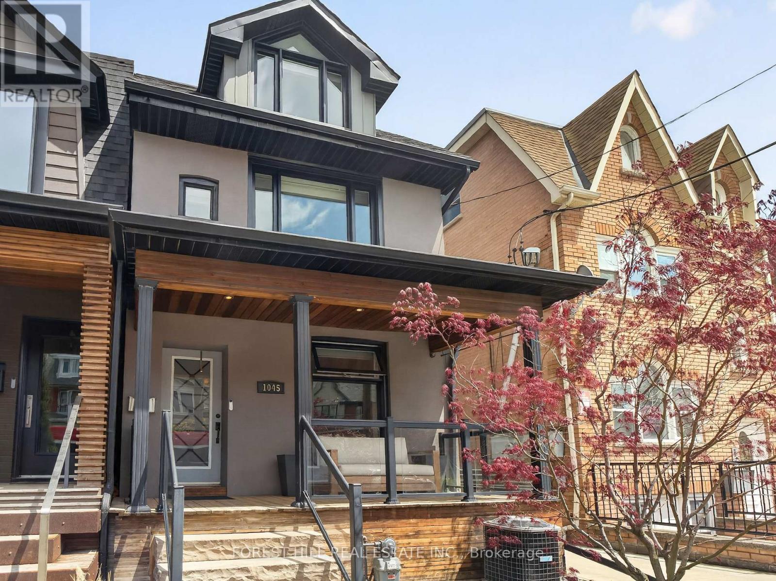 1045 Dovercourt Road, Toronto, Ontario M6H 2X7 - Photo 2 - W13142868