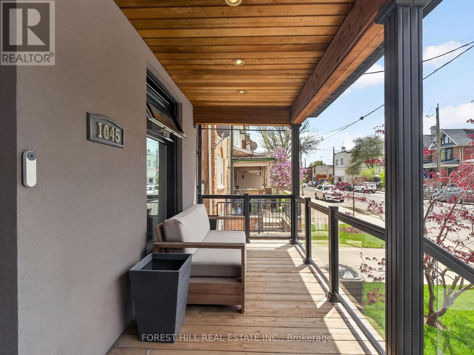 1045 Dovercourt Road, Toronto, Ontario M6H 2X7 - Photo 3 - W13142868