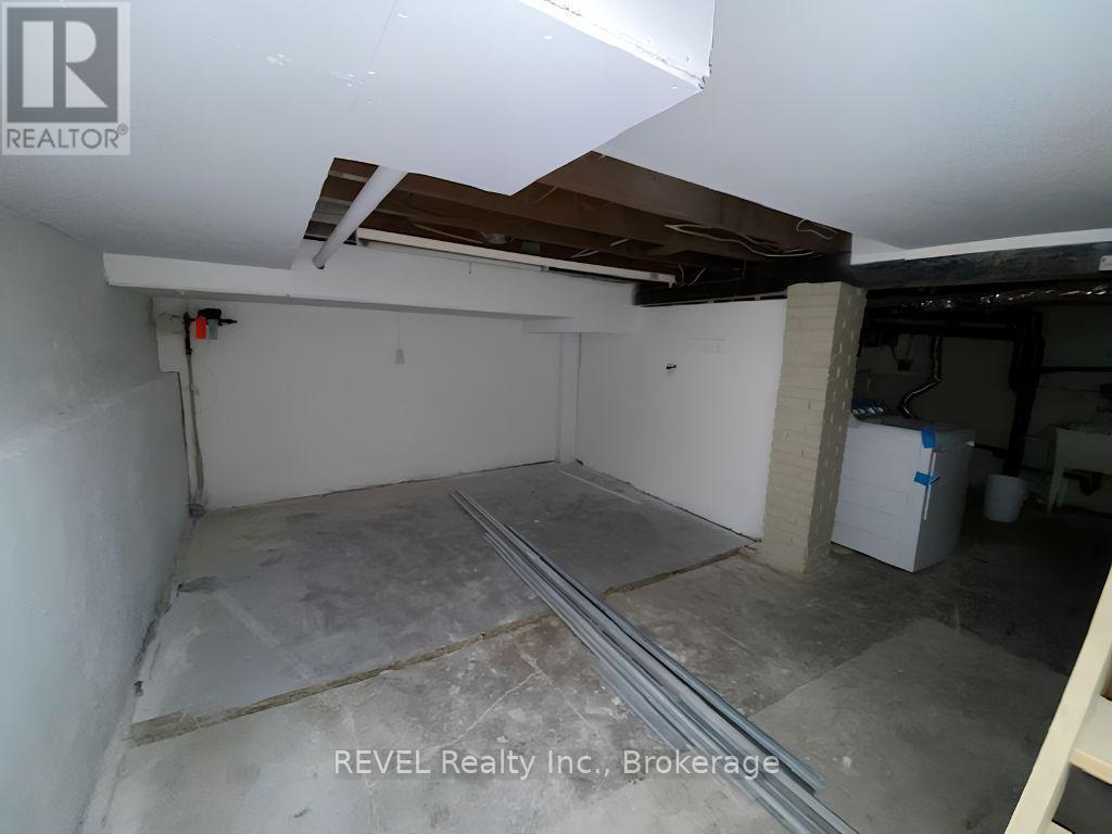 Lower - 21 Plymouth Road, Welland, Ontario  L3B 3C4 - Photo 13 - X13143232
