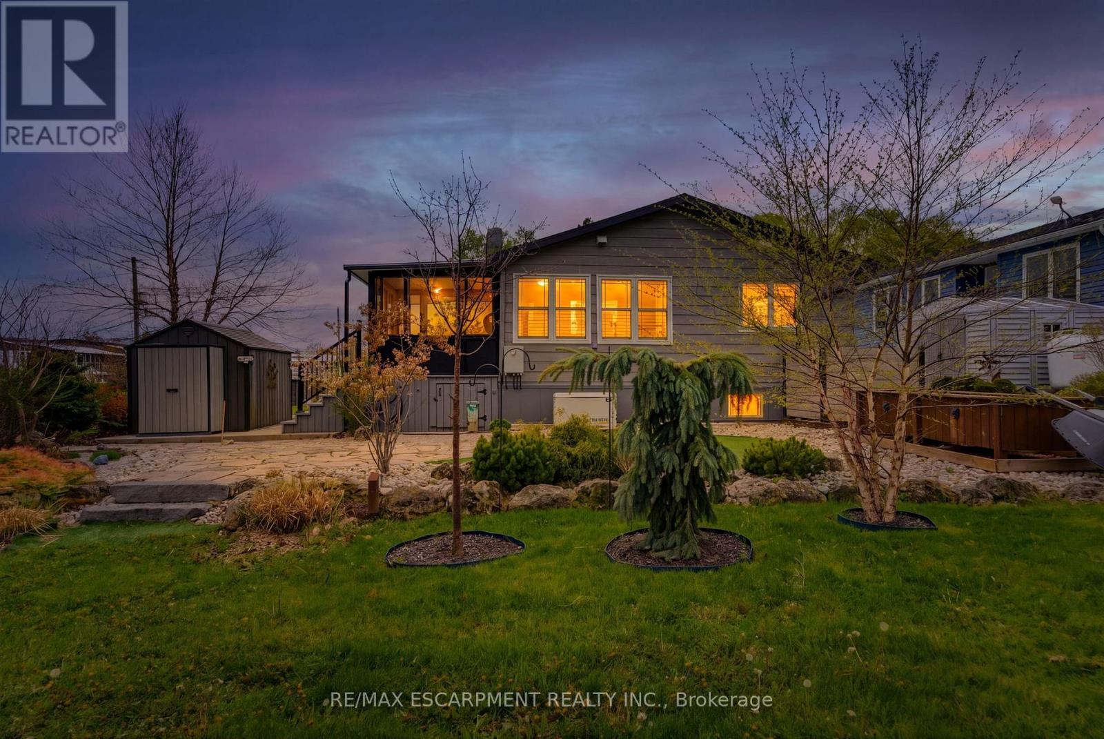 2 Cedar Street - 4449 Milburough Line, Burlington, Ontario L7P 0C5 - Photo 14 - W13142884