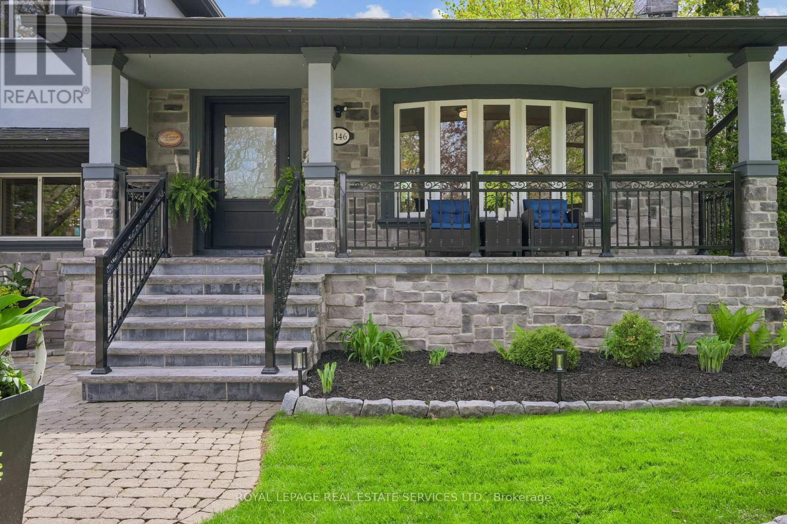 2146 Hixon Street, Oakville, Ontario  L6L 1T4 - Photo 3 - W13142912