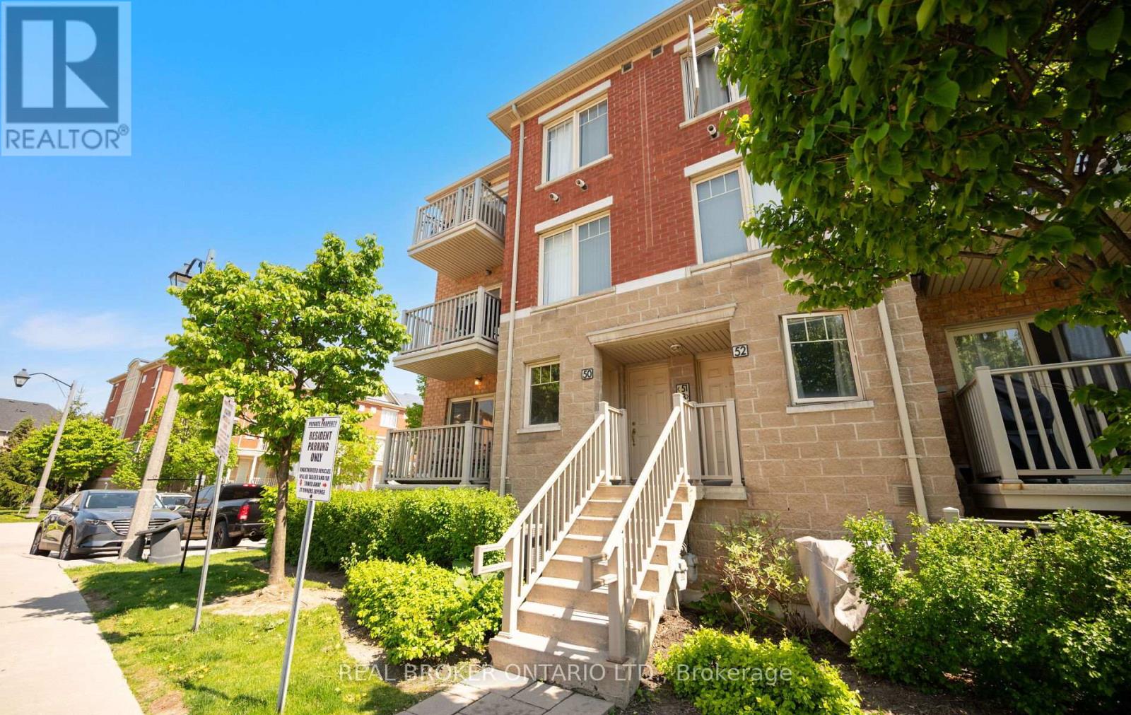 50 - 5050 Intrepid Drive, Mississauga, Ontario  L5M 0E5 - Photo 2 - W13142938