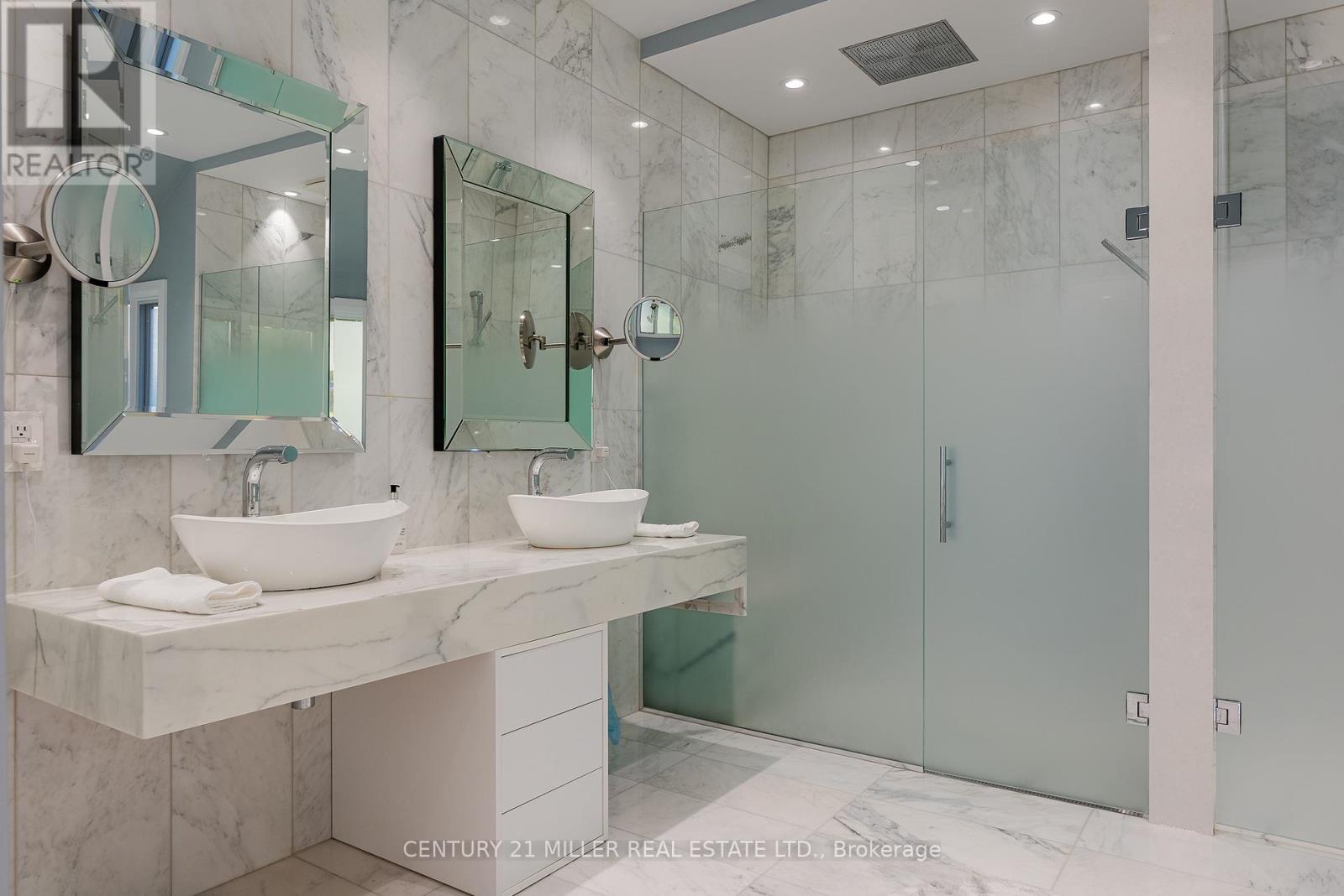 2348 Carrington Place, Oakville, Ontario L6J 5P4 - Photo 38 - W13142942