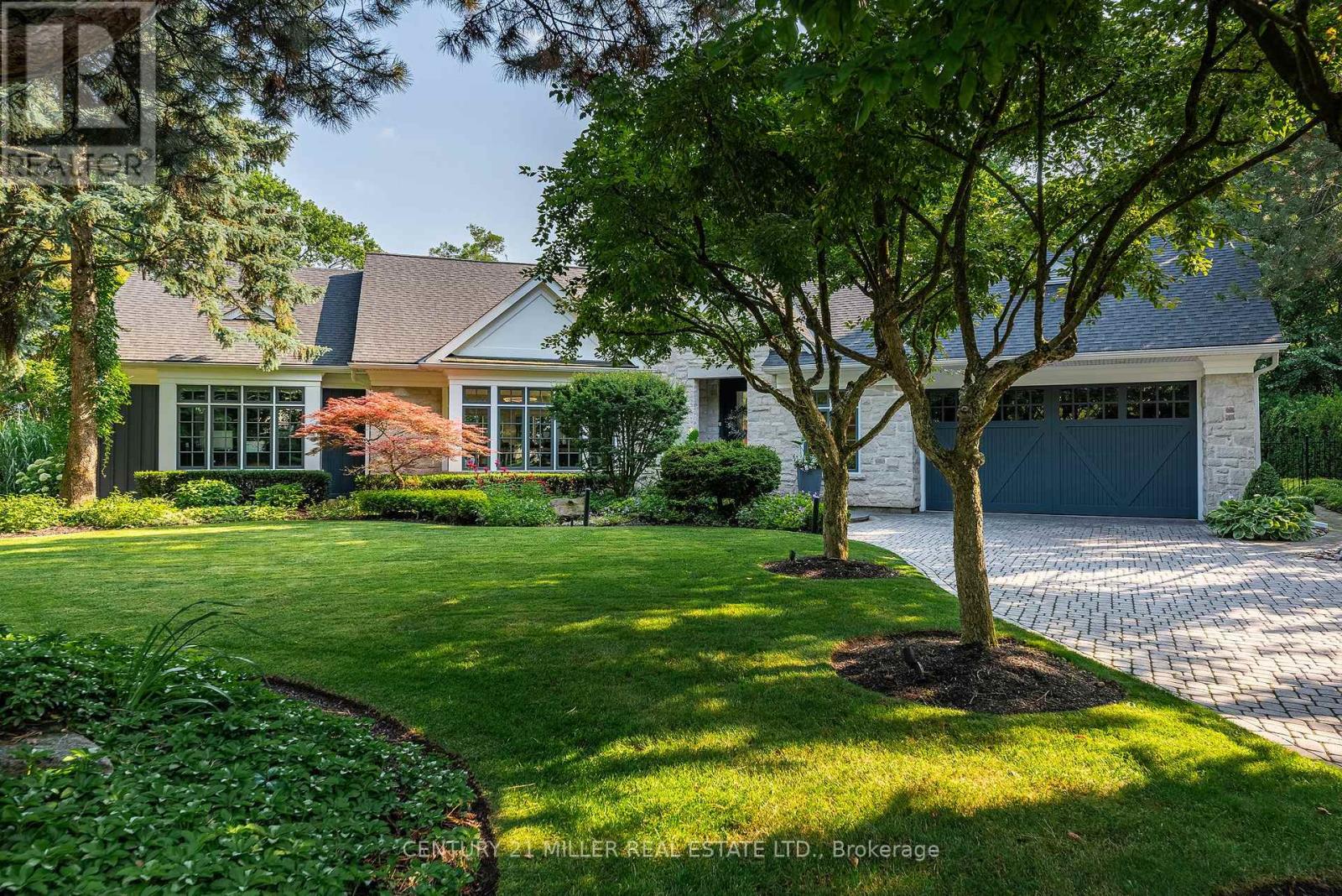2348 Carrington Place, Oakville, Ontario L6J 5P4 - Photo 4 - W13142942