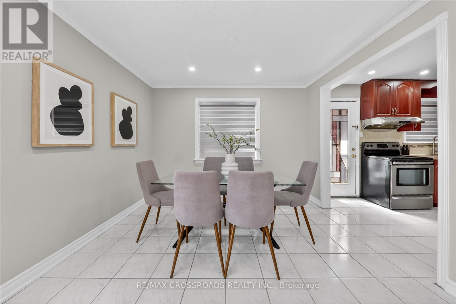 18 Demarco Boulevard, Toronto, Ontario  M6L 2W1 - Photo 13 - W13142980