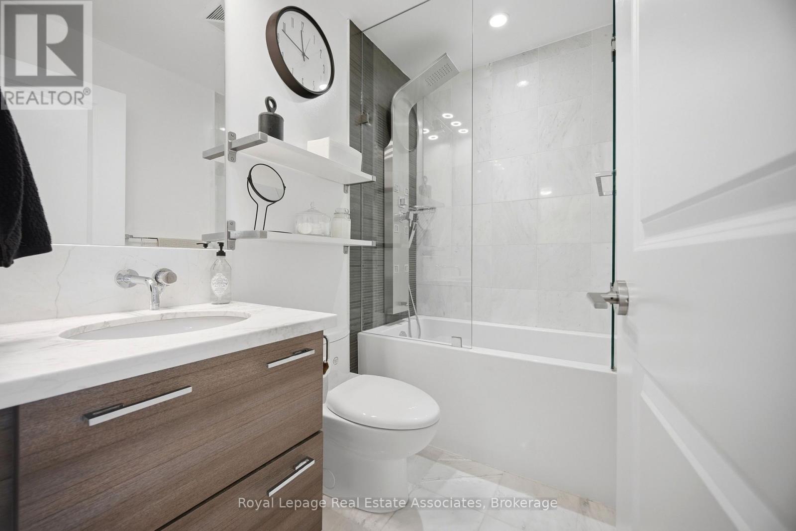 2301 - 33 Shore Breeze Drive, Toronto, Ontario  M8V 0G1 - Photo 24 - W13143004