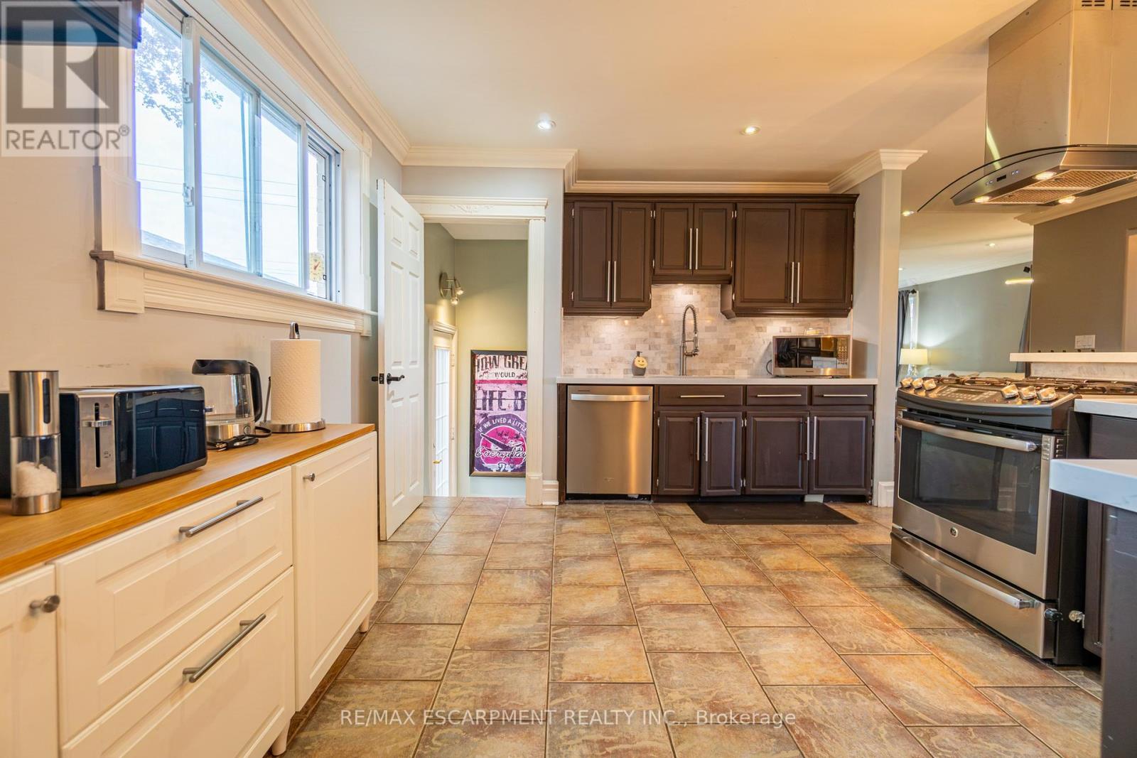 5349 Bromley Road, Burlington, Ontario  L7L 3G5 - Photo 10 - W13143056