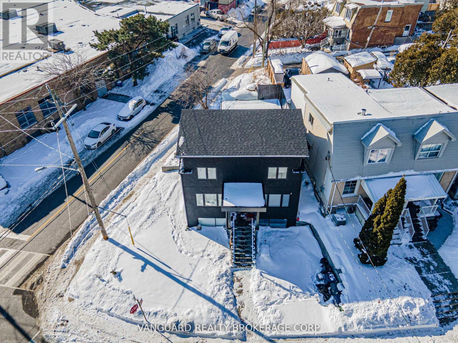 410 Maybank Avenue, Toronto, Ontario  M6N 3S8 - Photo 2 - W13143096