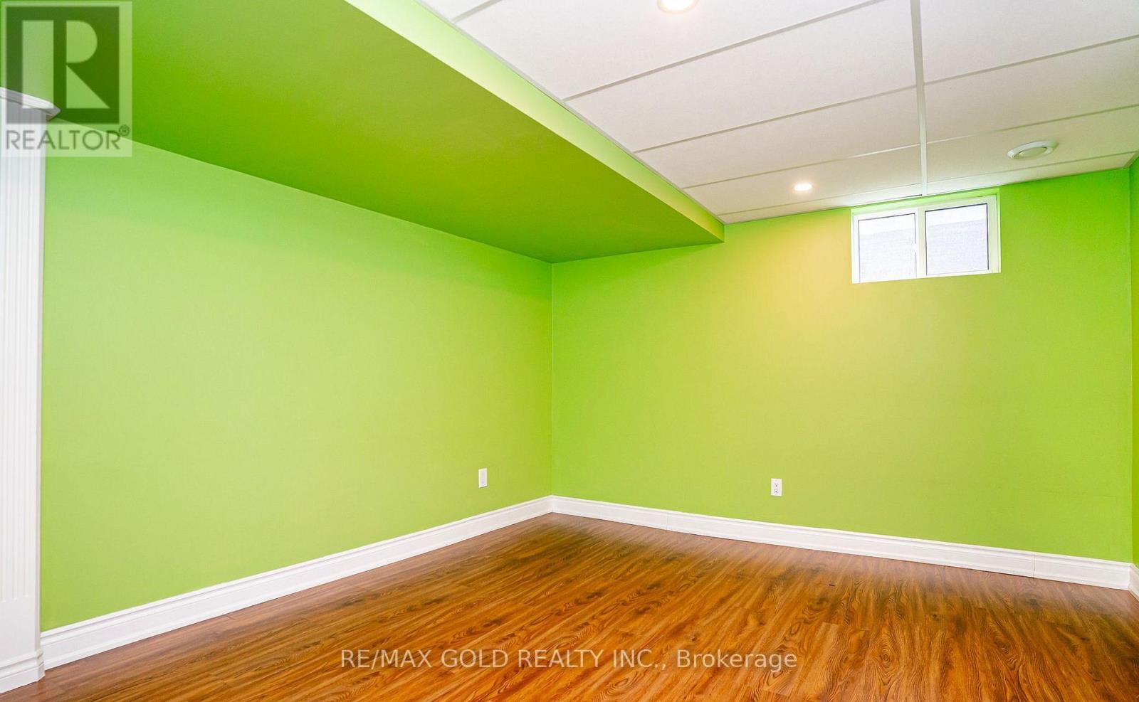 8 Oldham Crescent, Brampton, Ontario  L6Z 1W3 - Photo 35 - W13143132