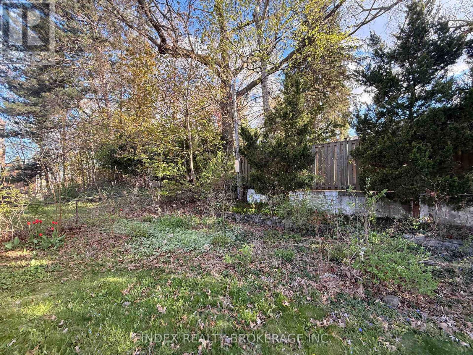 21 Anglesey Boulevard, Toronto, Ontario  M9A 3B4 - Photo 8 - W13130966