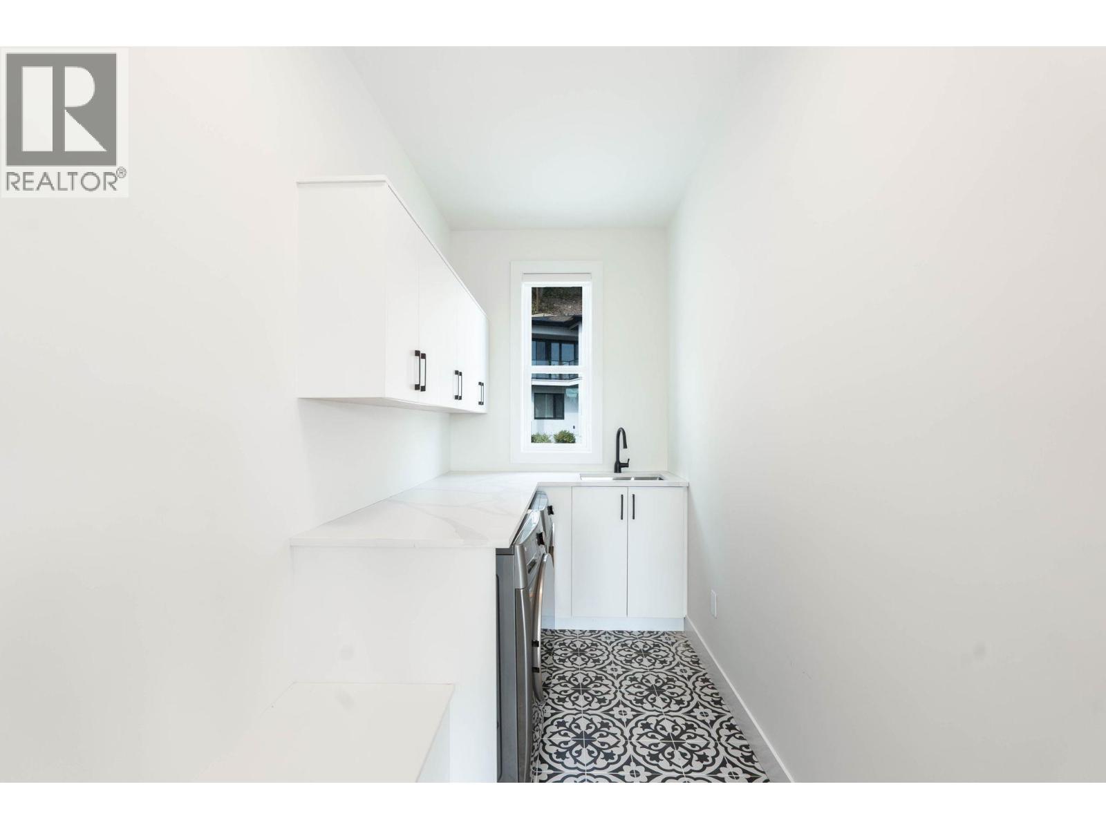 830 Westview Way Unit# 30, West Kelowna, British Columbia  V1Z 0A5 - Photo 16 - 10387884