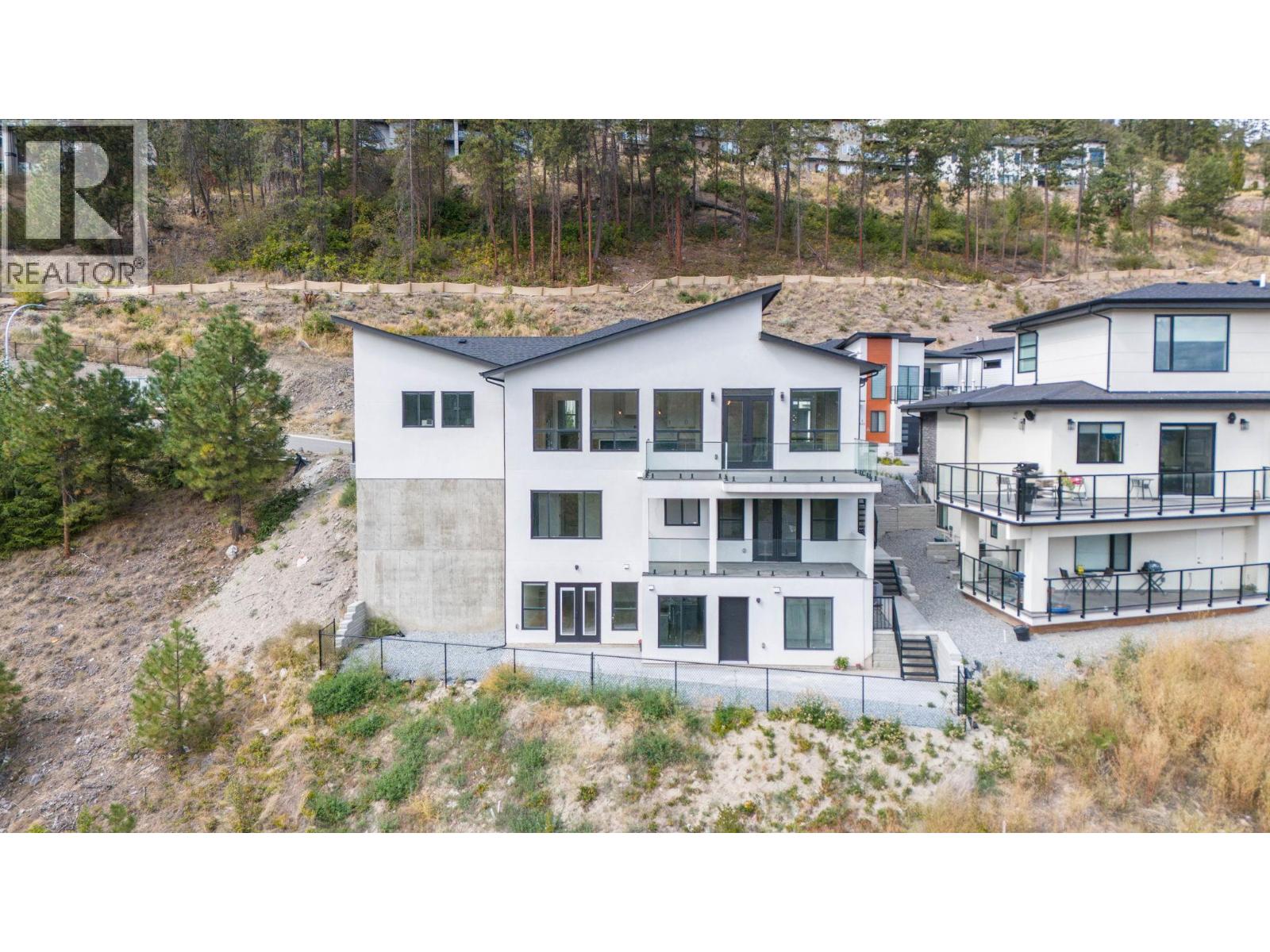 830 Westview Way Unit# 30, West Kelowna, British Columbia  V1Z 0A5 - Photo 2 - 10387884
