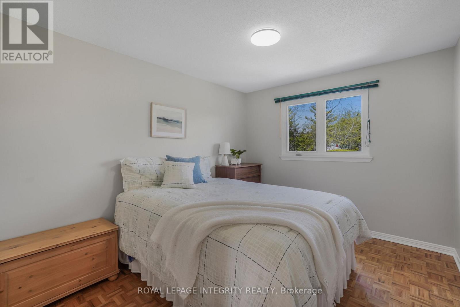74 Valewood Crescent, Ottawa, Ontario  K1B 4E8 - Photo 15 - X13094686