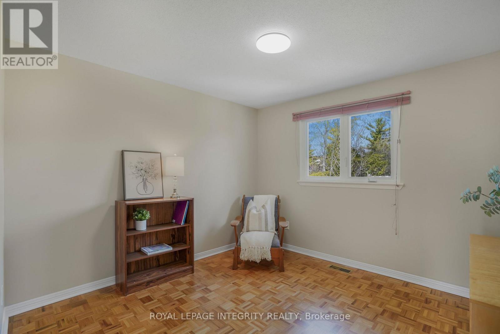 74 Valewood Crescent, Ottawa, Ontario  K1B 4E8 - Photo 13 - X13094686