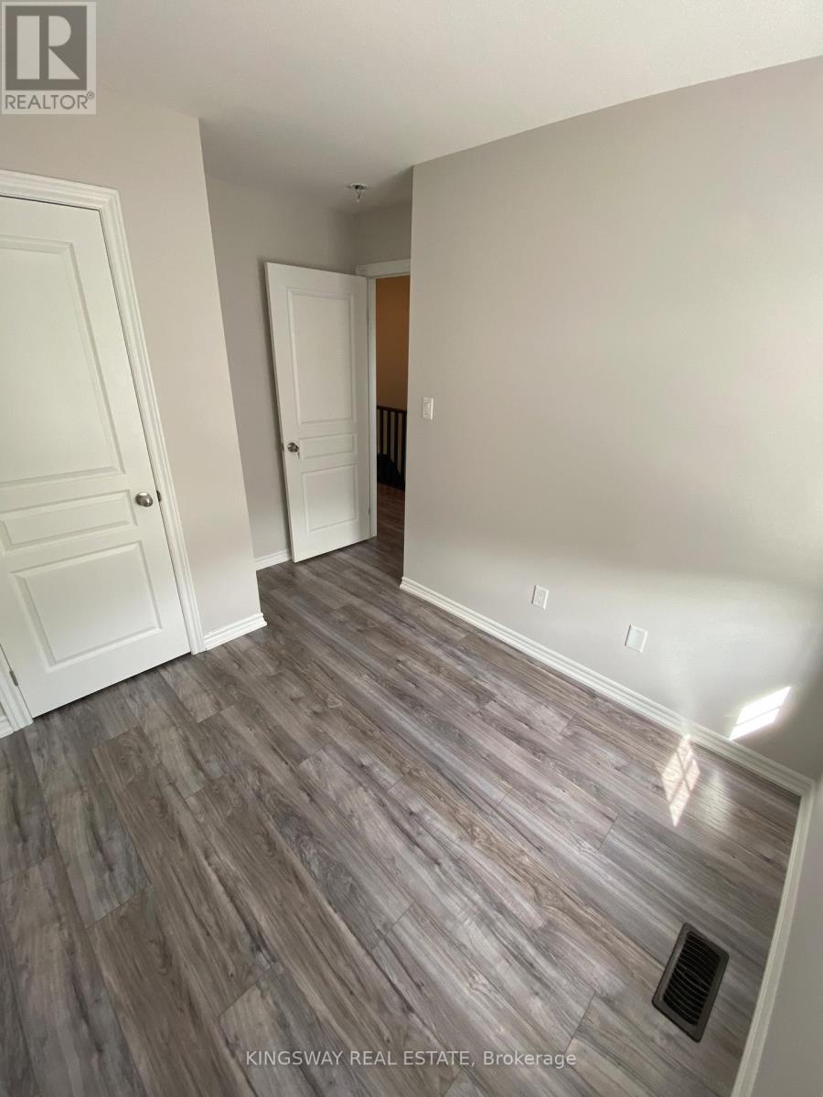 16 Kenridge Terrace, Hamilton, Ontario  L8J 0G4 - Photo 10 - X13143044