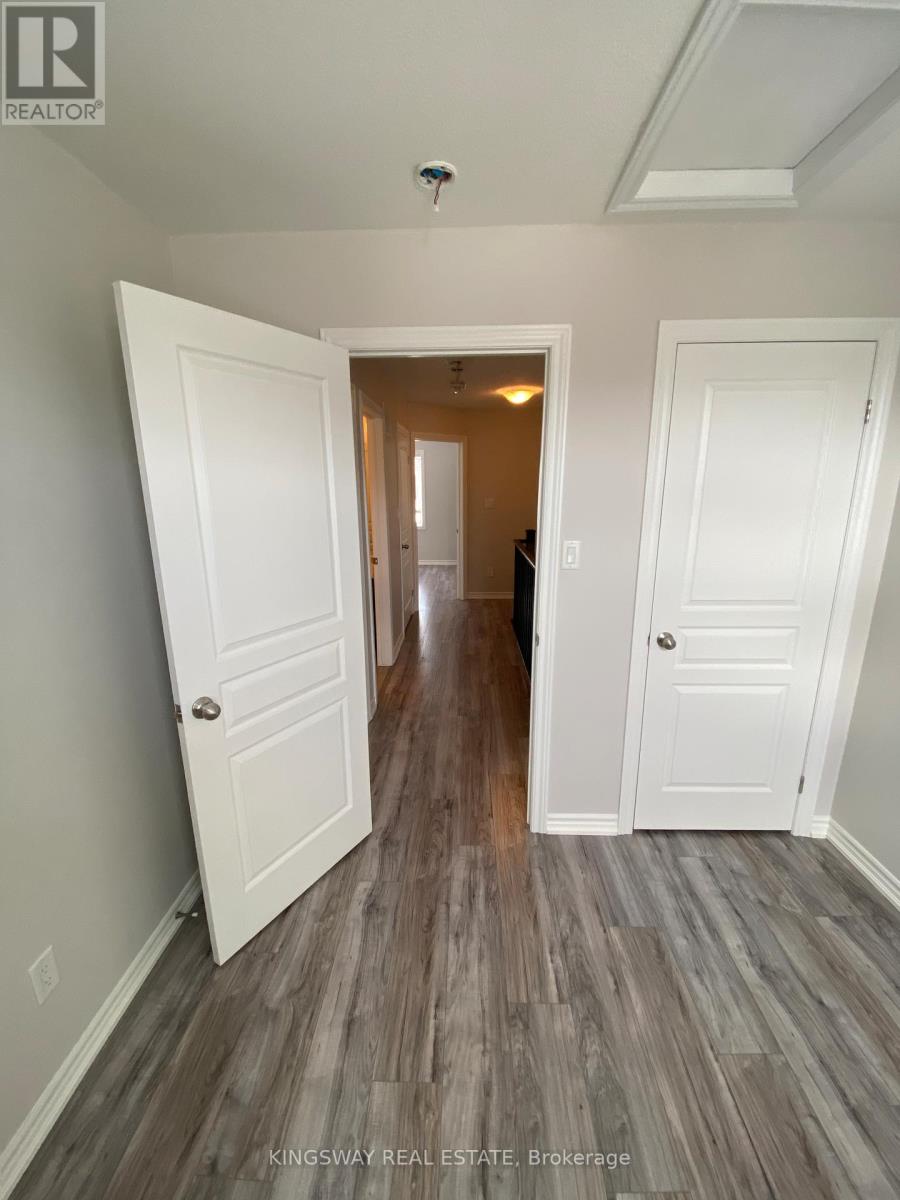 16 Kenridge Terrace, Hamilton, Ontario  L8J 0G4 - Photo 9 - X13143044