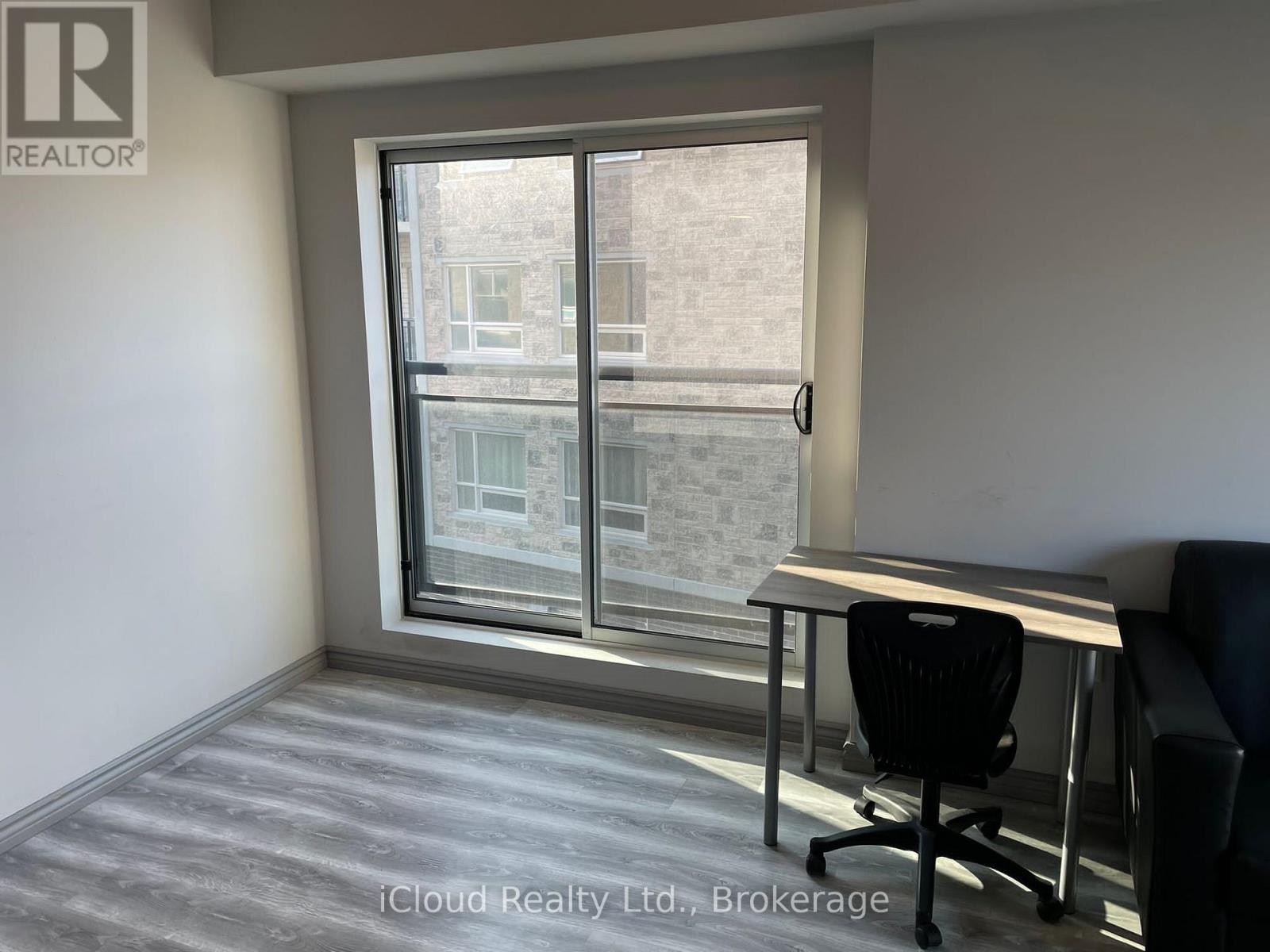 401 - 275 Larch Street, Waterloo, Ontario  N2L 3R2 - Photo 14 - X13143188